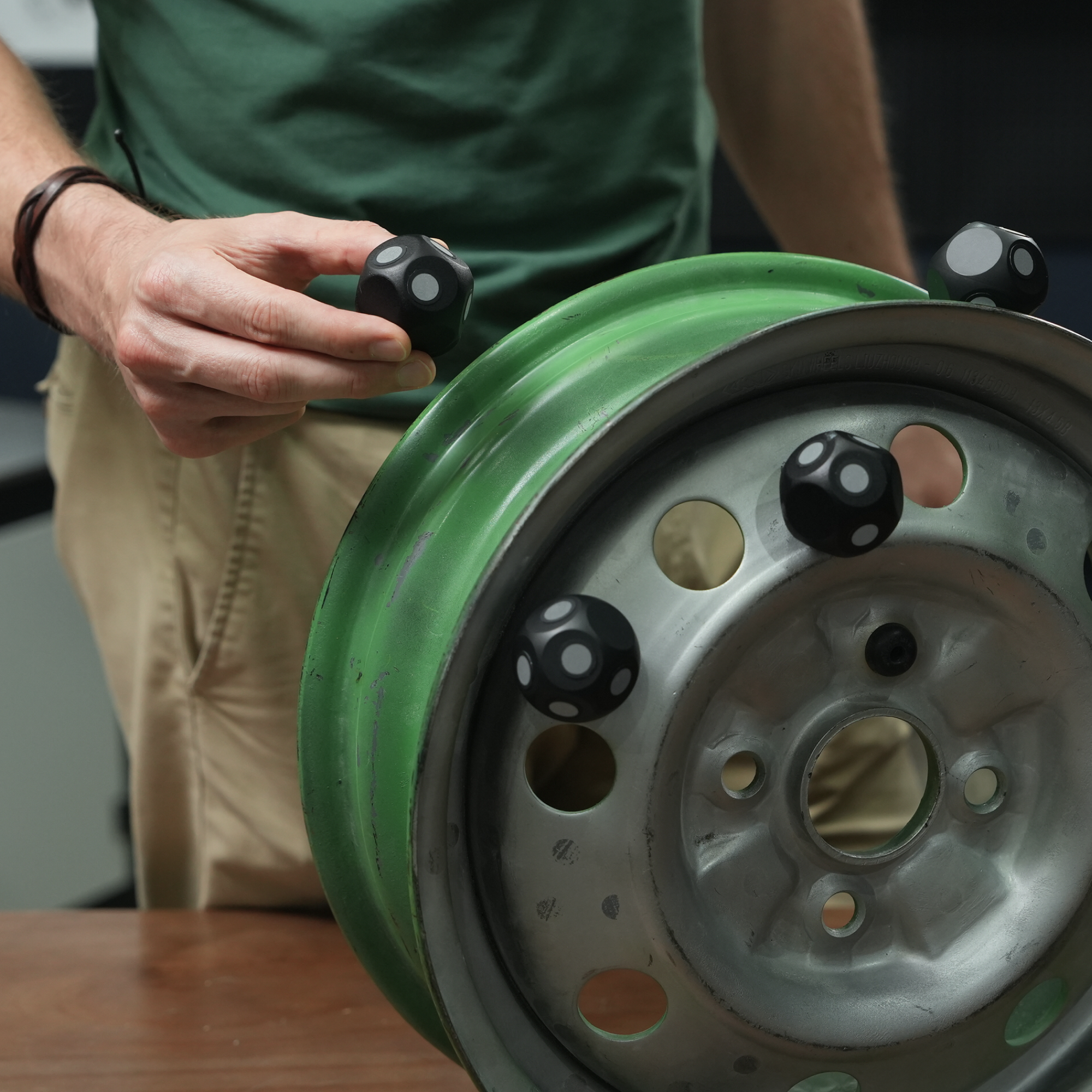 Trackit用磁着式アンカーブロック